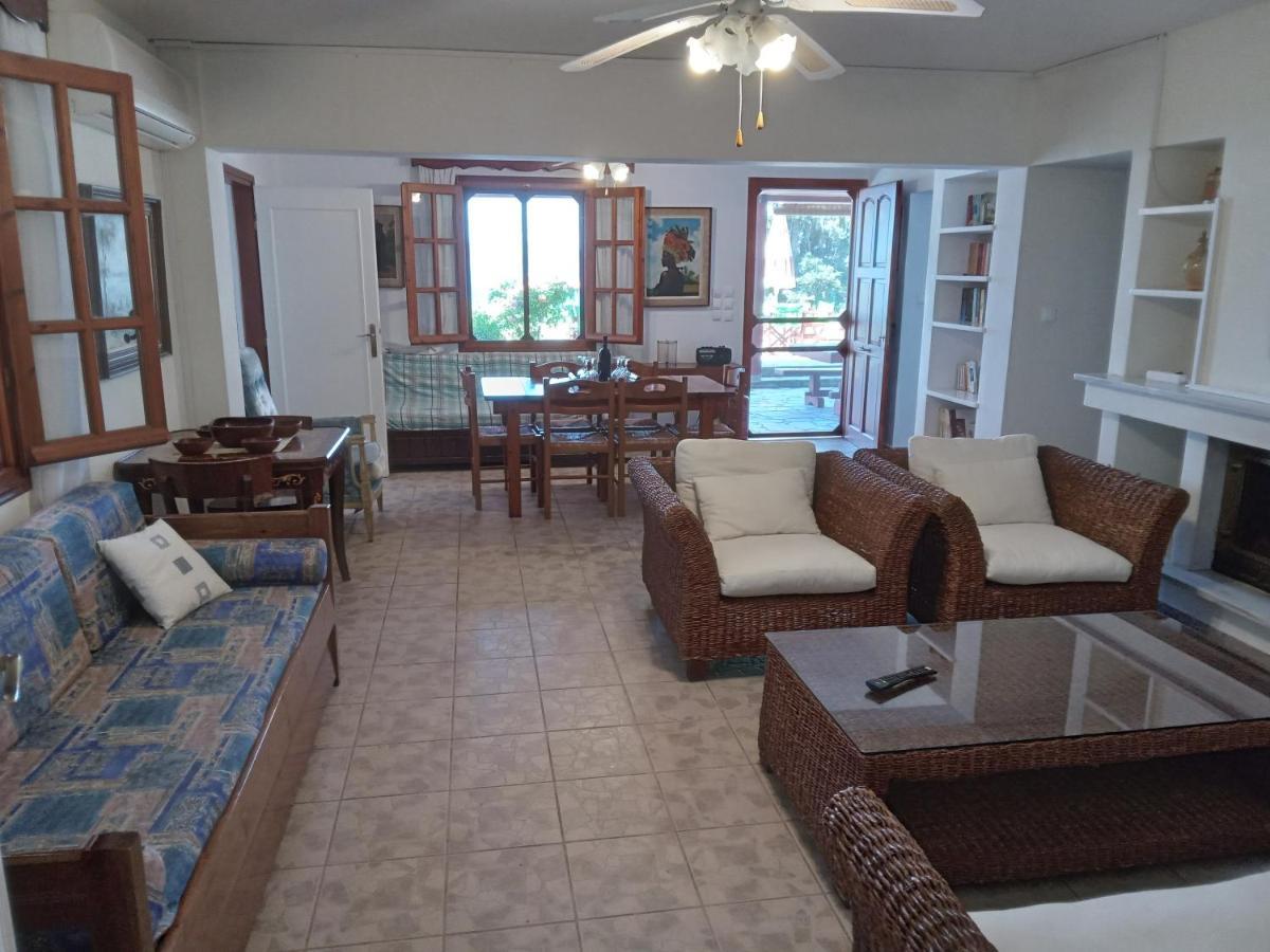 Вилла Fantastic House With A Wonderful View Of The Sea Kapotidhes Экстерьер фото