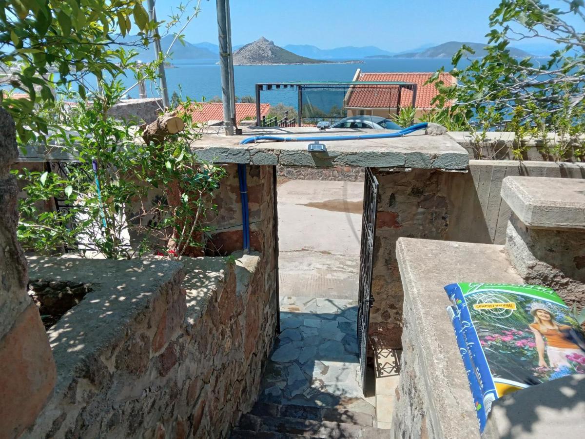 Вилла Fantastic House With A Wonderful View Of The Sea Kapotidhes Экстерьер фото