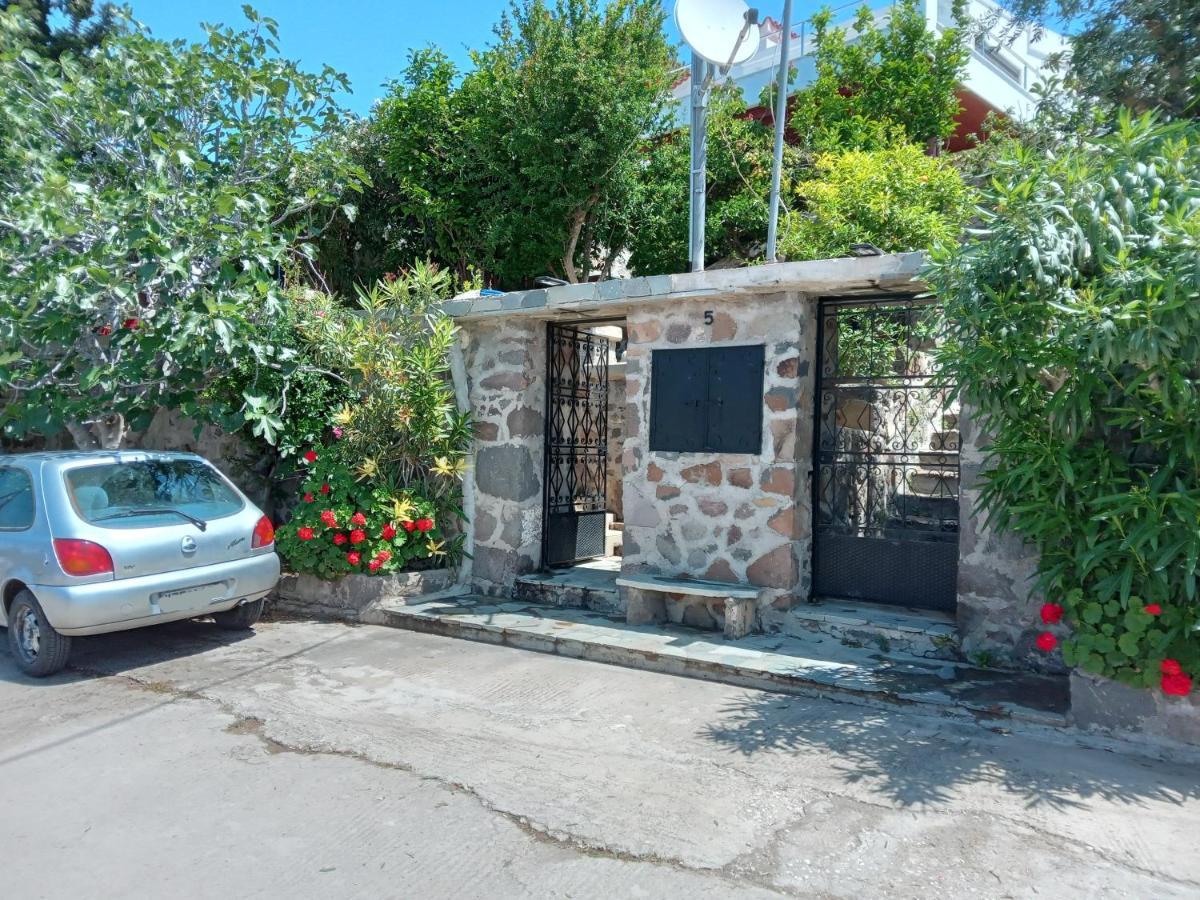 Вилла Fantastic House With A Wonderful View Of The Sea Kapotidhes Экстерьер фото