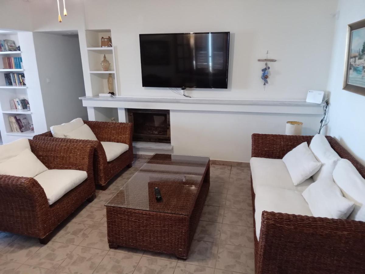 Вилла Fantastic House With A Wonderful View Of The Sea Kapotidhes Экстерьер фото